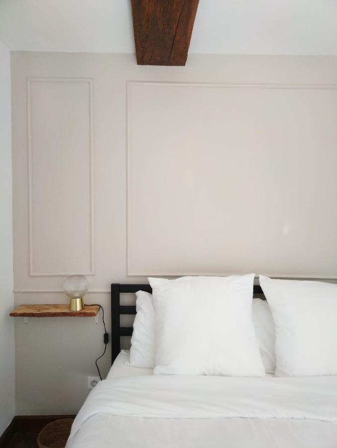 Appartement Vue Sur Chateau-Fort 3 Etoiles ซีดาน ภายนอก รูปภาพ